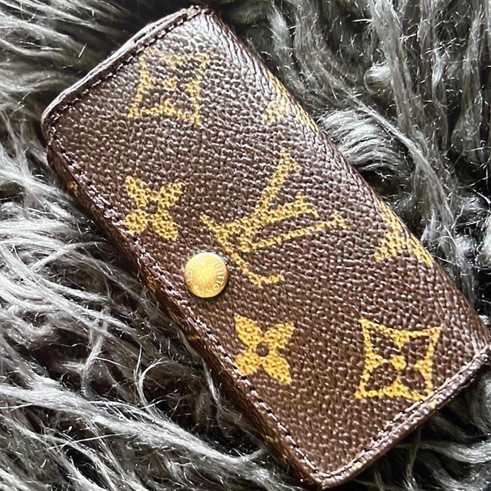 Vintage LV Key Holder-unisex